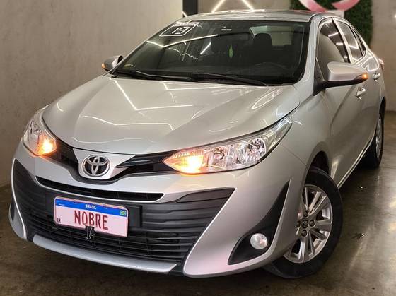TOYOTA YARIS 1.5 16V FLEX SEDAN XL PLUS TECH MULTIDRIVE TOYOTA YARIS 1.5 16V FLEX SEDAN XL PLUS TECH MULTIDRIVE
